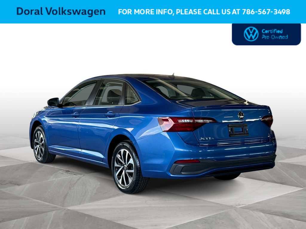 Used 2023 Volkswagen Jetta S FWD image 6
