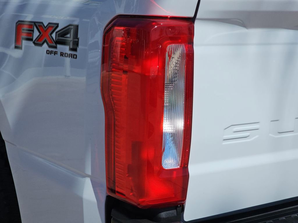 New 2026 Ford F350 XL w/ FX4 Off-Road Package AWD/4WD image 40