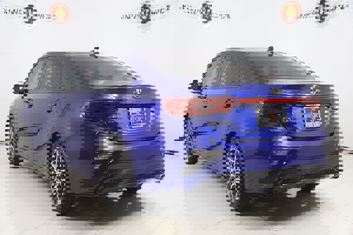 Used 2019 Kia Forte S w/ S Premium Package image 4