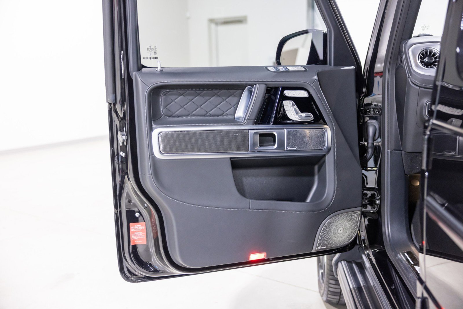 Used 2025 Mercedes-Benz G 63 AMG 4MATIC image 29