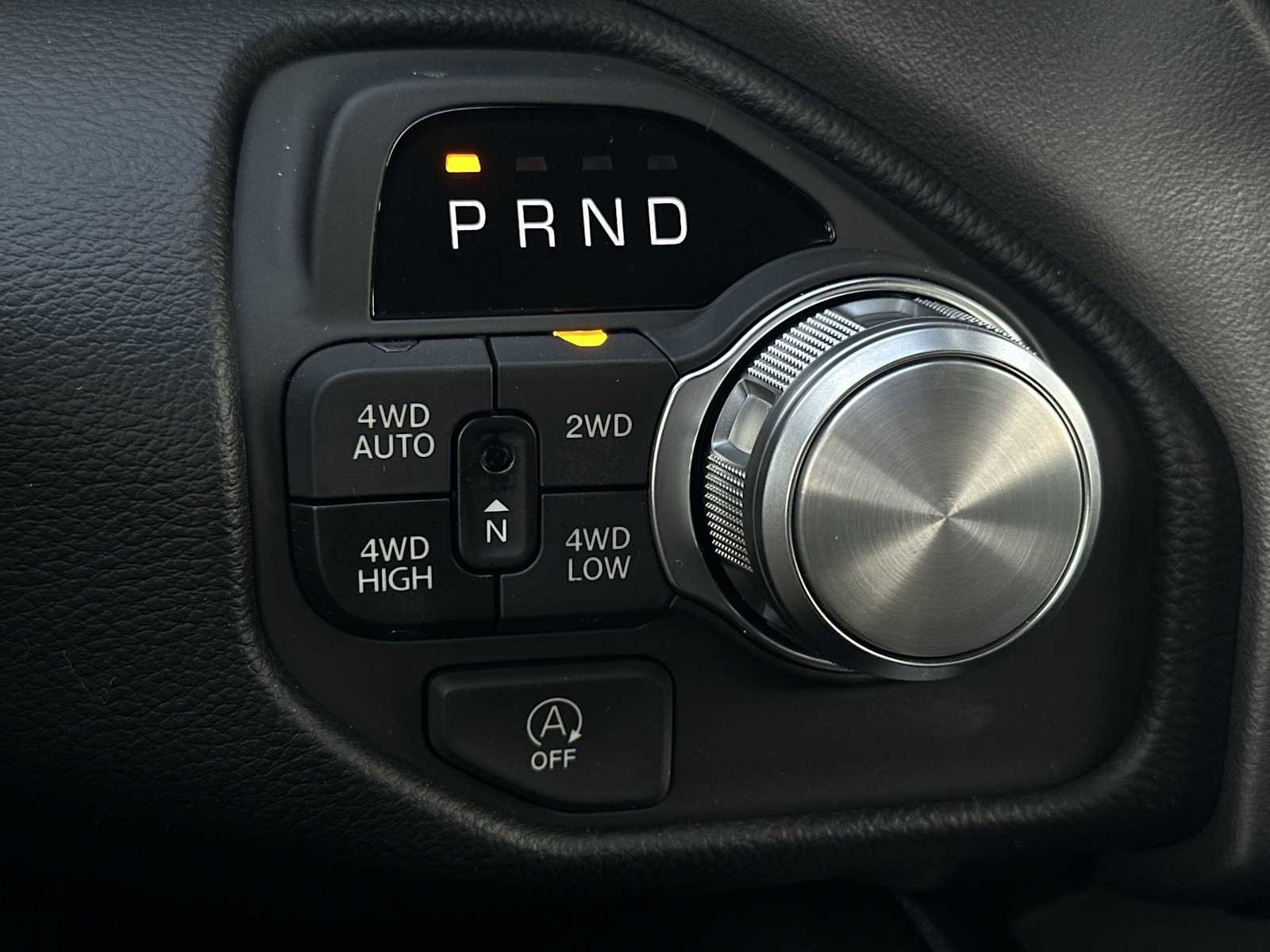 New 2026 RAM 1500 Laramie AWD/4WD image 21
