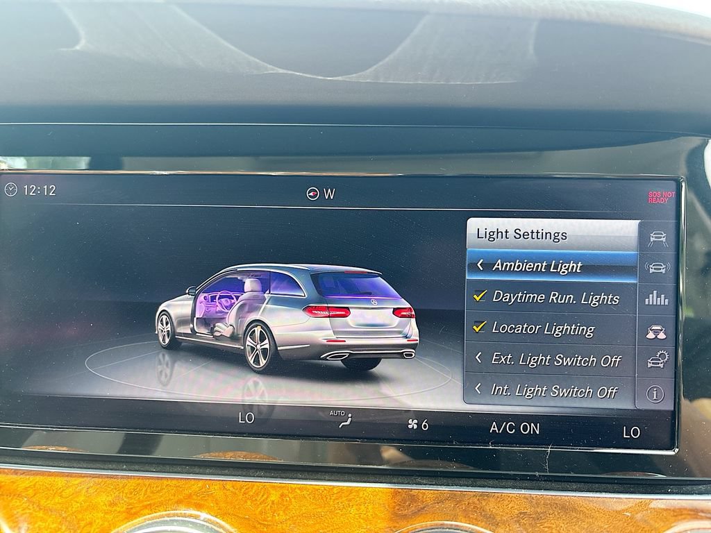 Used 2018 Mercedes-Benz E 400 4MATIC Wagon image 35