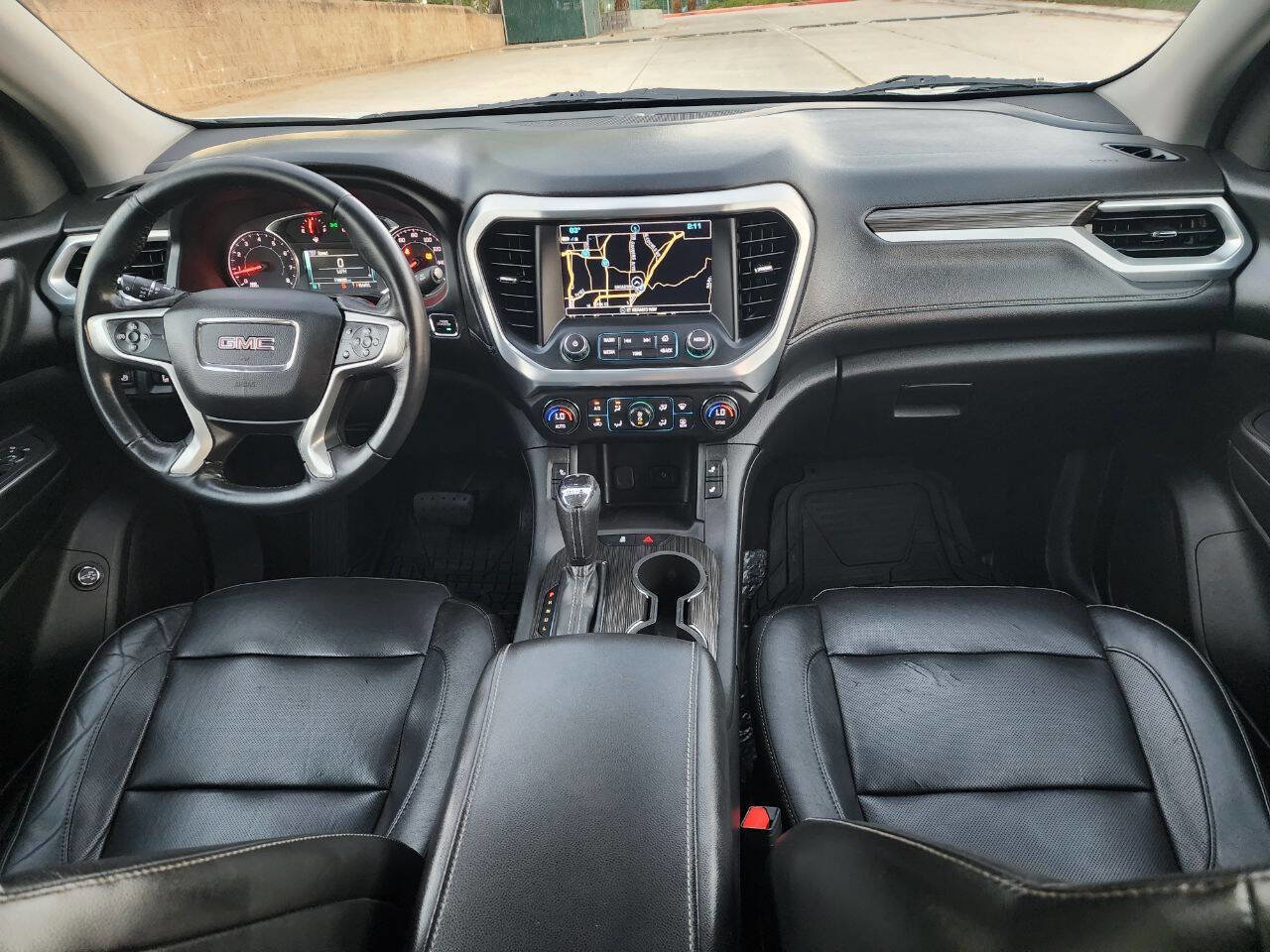 Used 2017 GMC Acadia SLT image 10