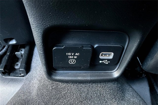 Used 2017 Jeep Compass Limited w/ Navigation Group image 26