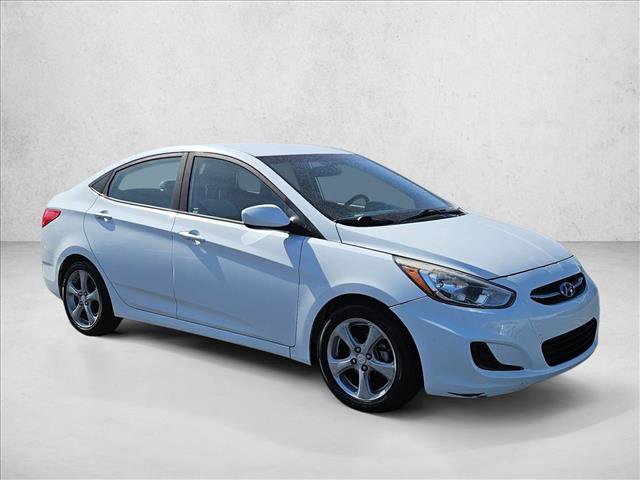 Used 2017 Hyundai Accent SE video 2