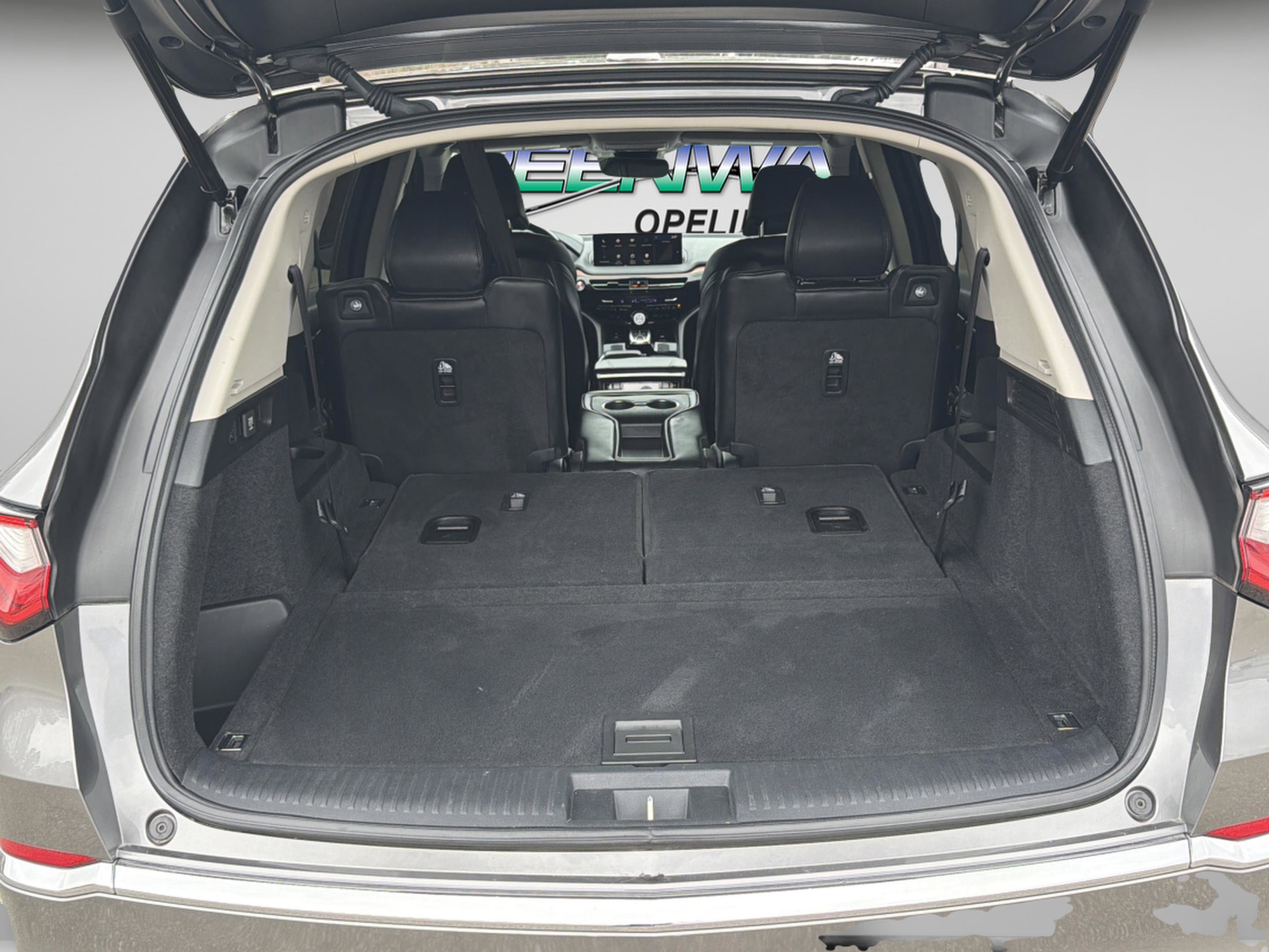 Used 2022 Acura MDX FWD image 25