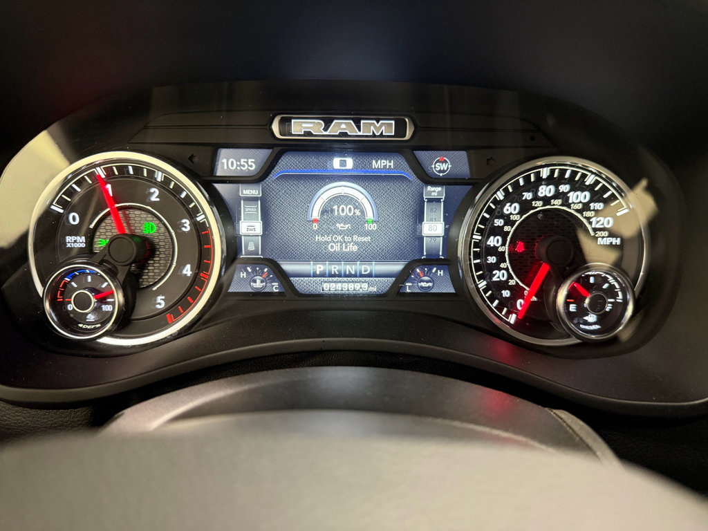 Used 2024 RAM 2500 Laramie image 31