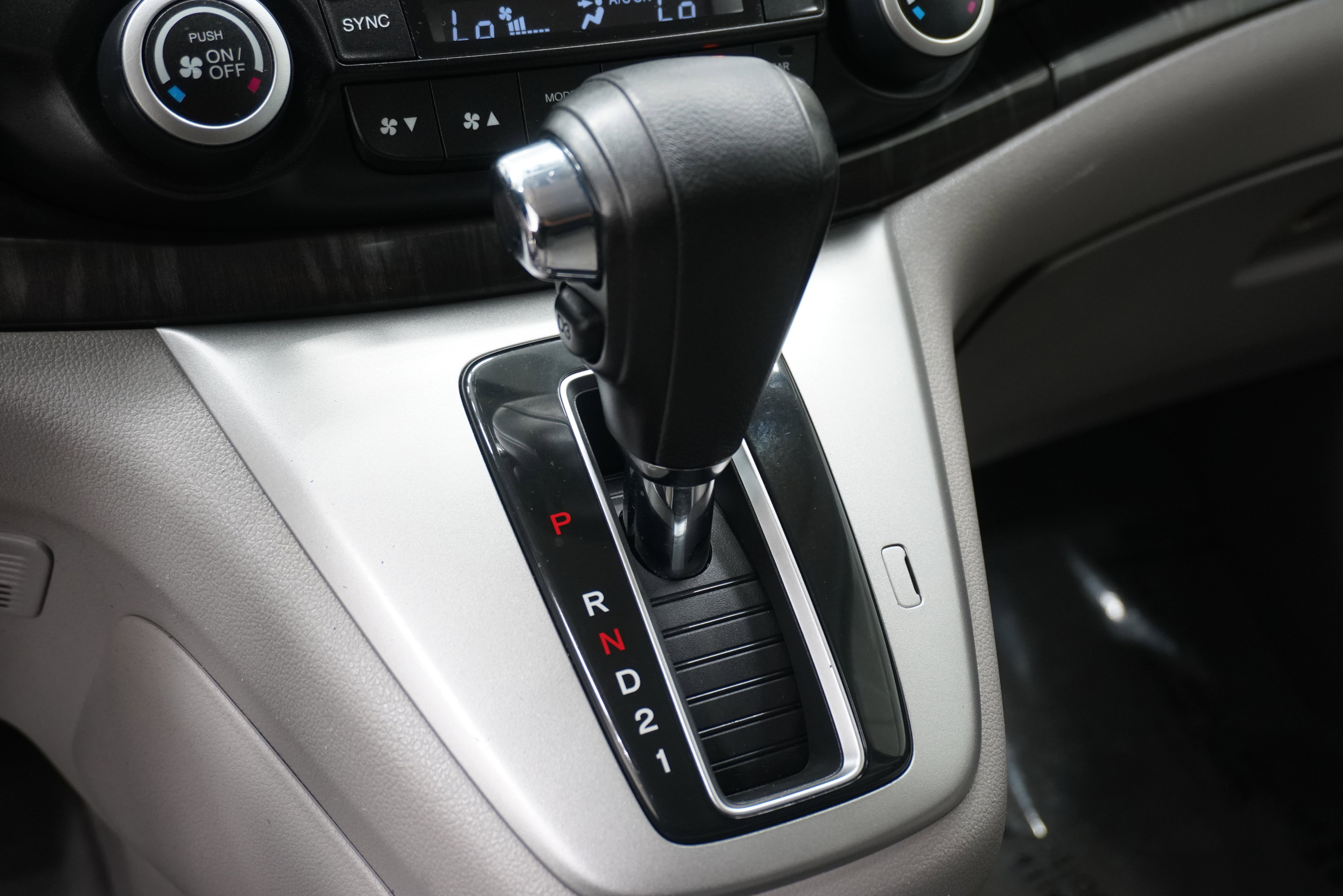 Used 2012 Honda CR-V EX-L image 21