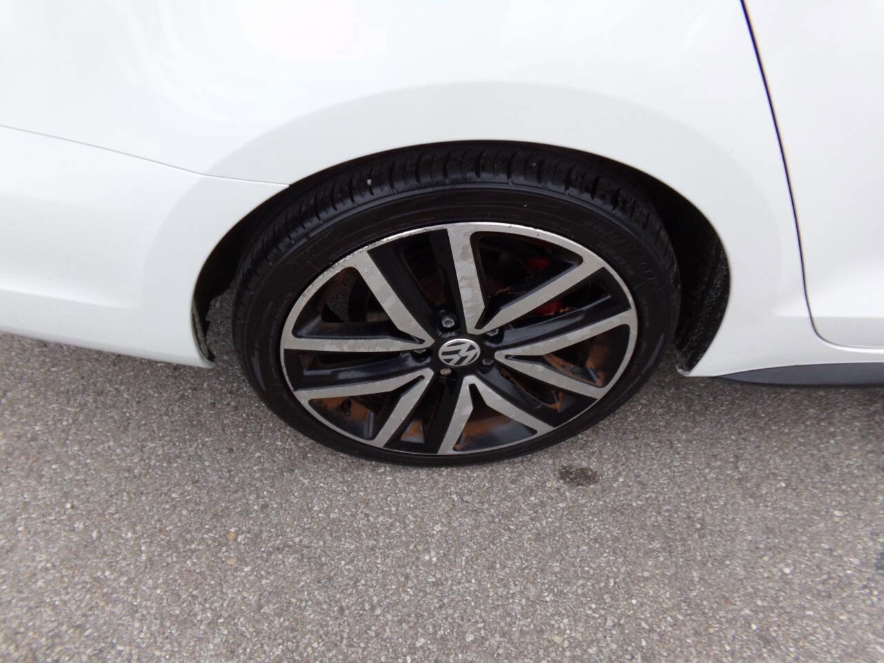 Used 2013 Volkswagen Jetta GLI Autobahn image 41