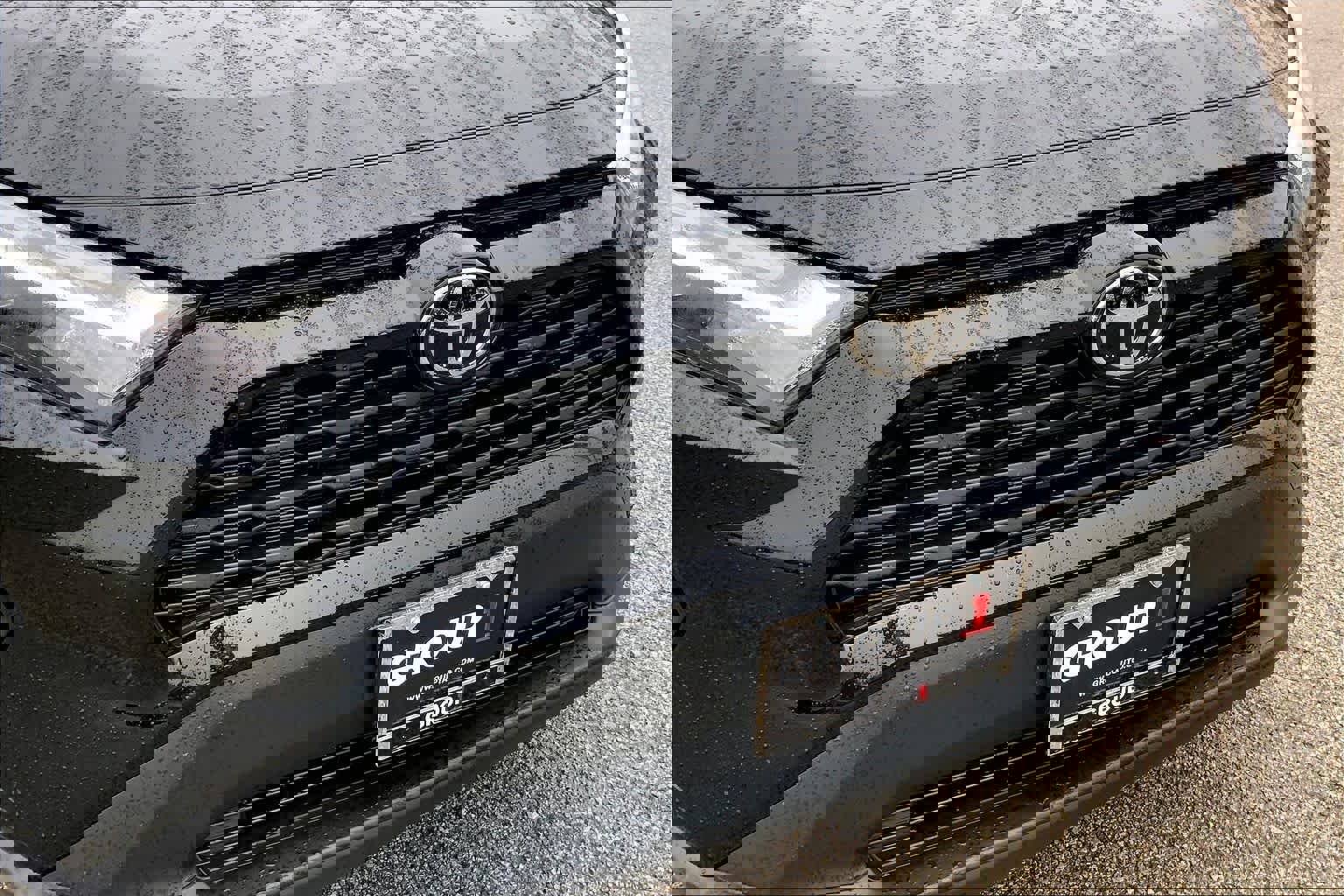 Used 2025 Toyota RAV4 LE FWD image 29