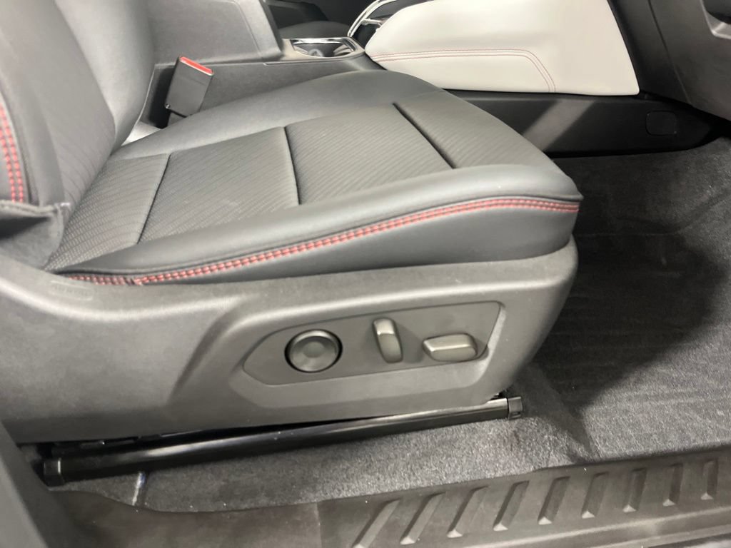 Certified 2024 GMC Canyon AT4X AWD/4WD image 14