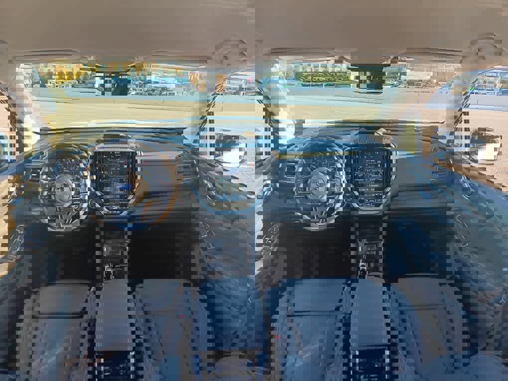 Used 2023 Subaru Ascent Limited image 21