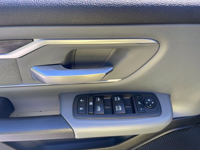 Used 2022 RAM 1500 Big Horn AWD/4WD image 14