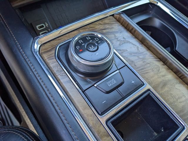 Used 2018 Ford Expedition Platinum image 28