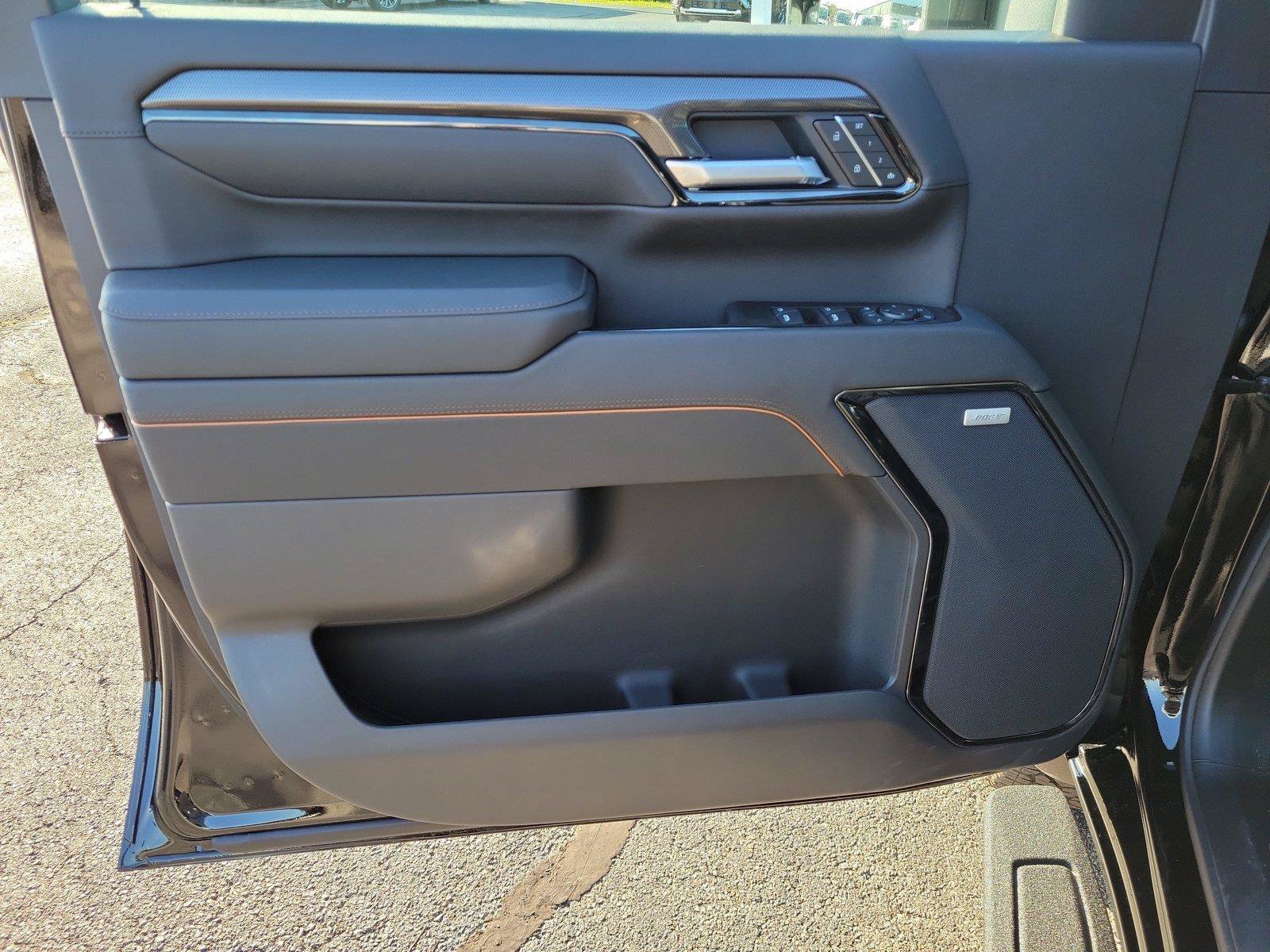 New 2026 GMC Sierra 2500 AT4 w/ AT4 Premium Plus Package AWD/4WD image 18
