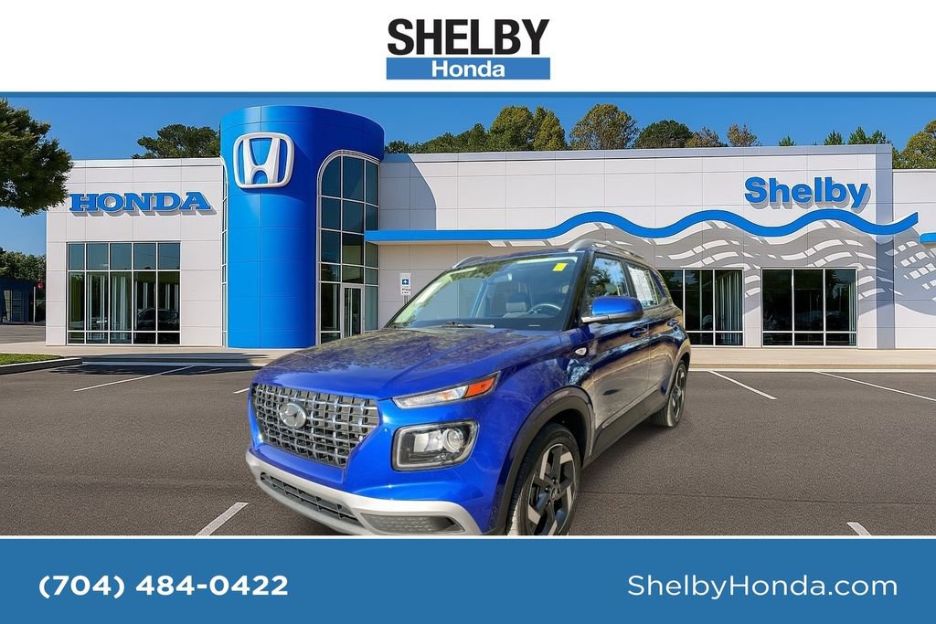 Used 2024 Hyundai Venue SEL image 1