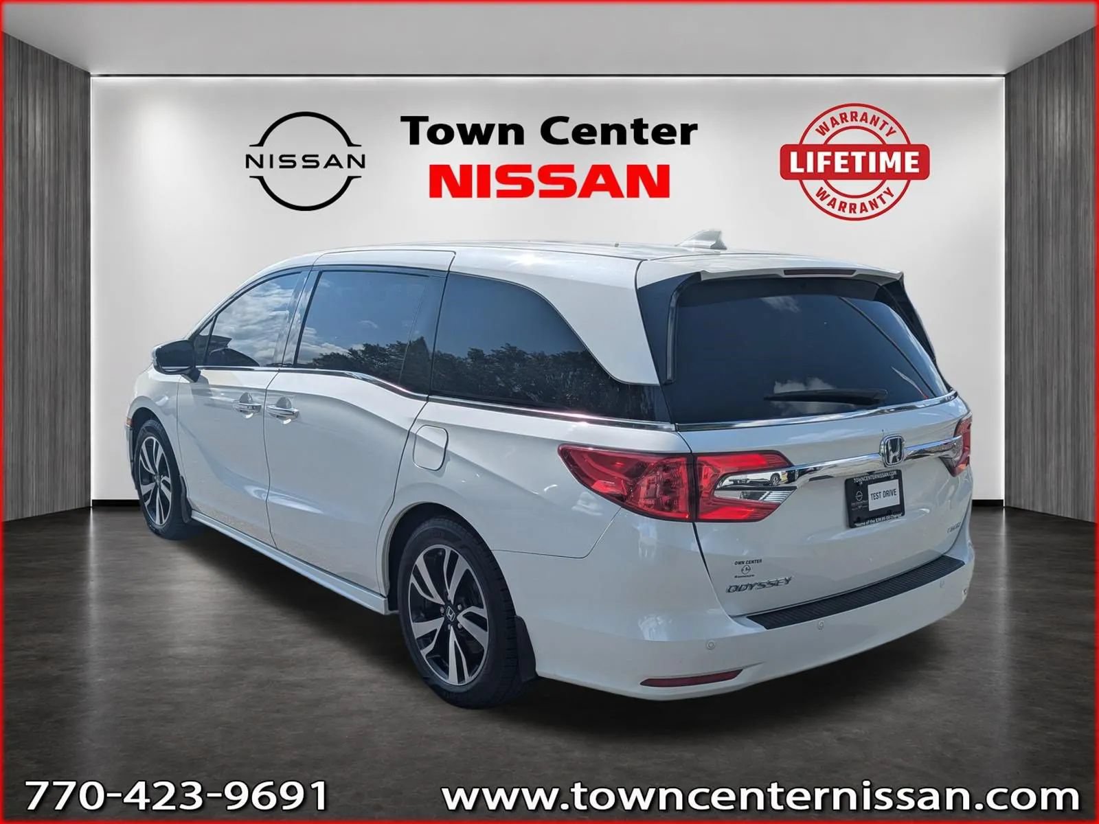 Used 2019 Honda Odyssey Elite image 5