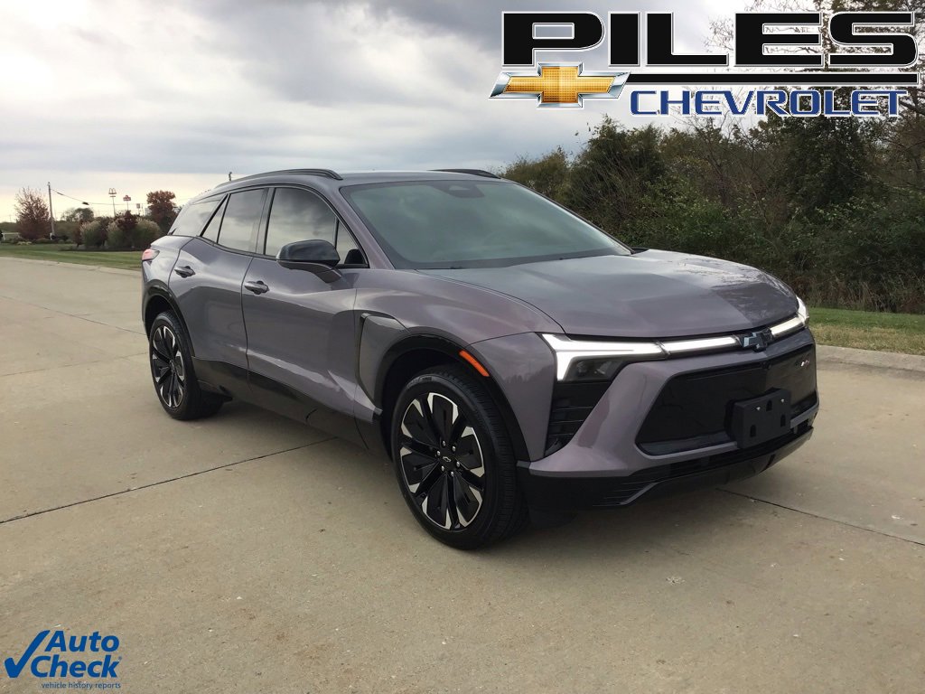 Used 2024 Chevrolet Blazer EV RS image 1