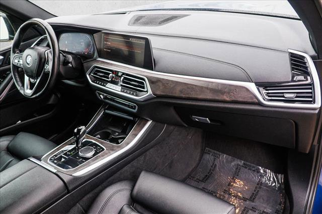Used 2022 BMW X5 xDrive40i w/ Premium Package image 28