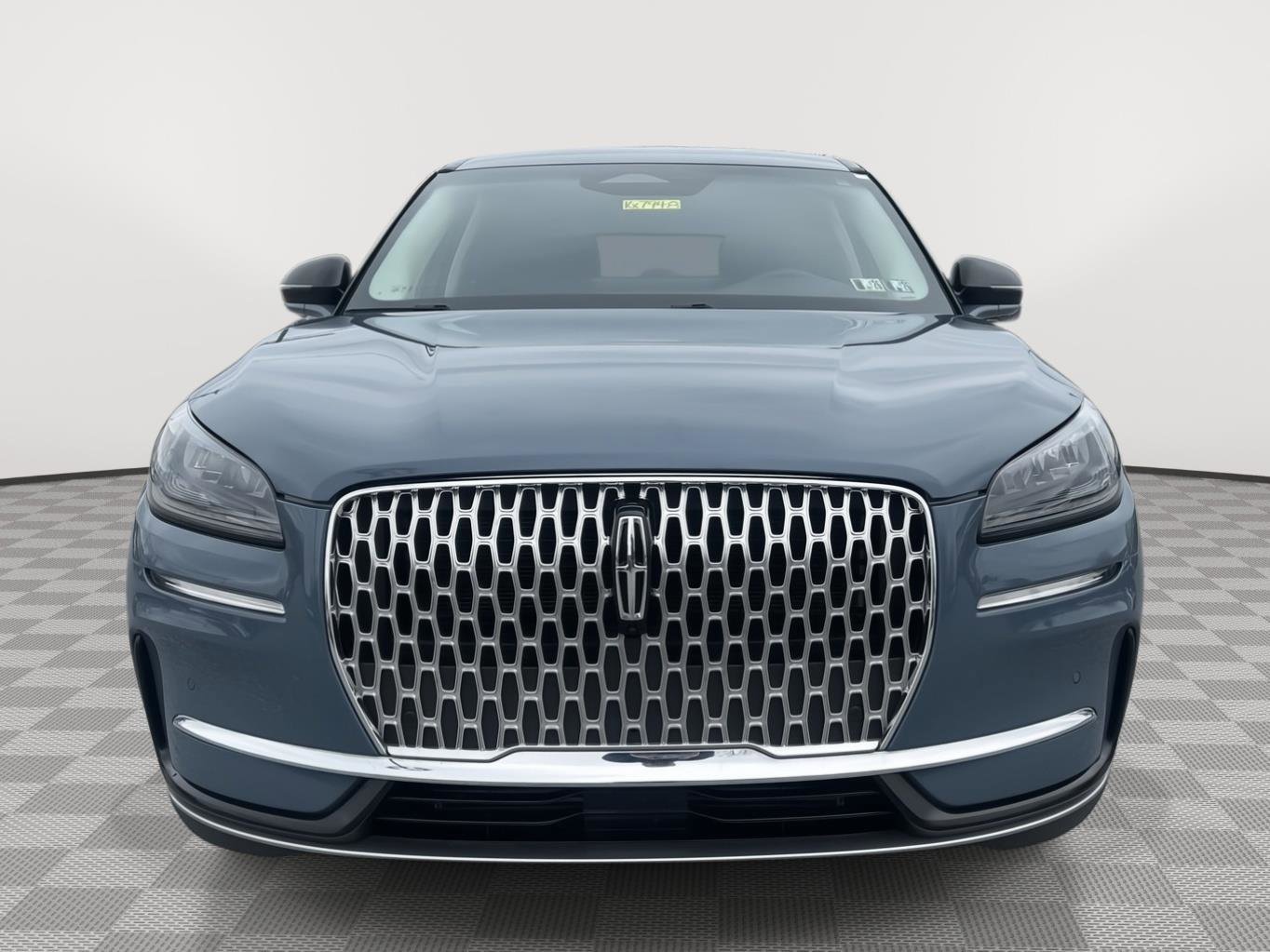 Used 2023 Lincoln Corsair AWD w/ Equipment Group 101A image 6
