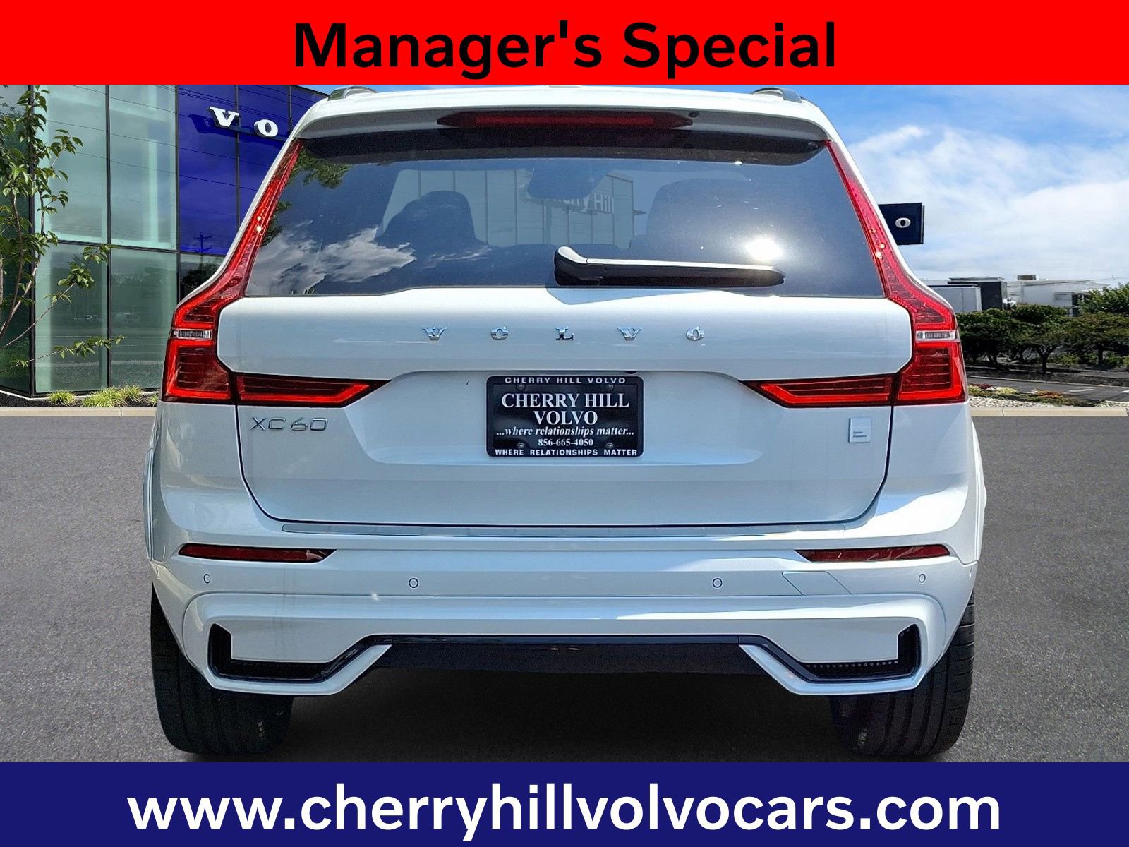 Certified 2025 Volvo XC60 T8 Polestar w/ Protection Package Premier image 6