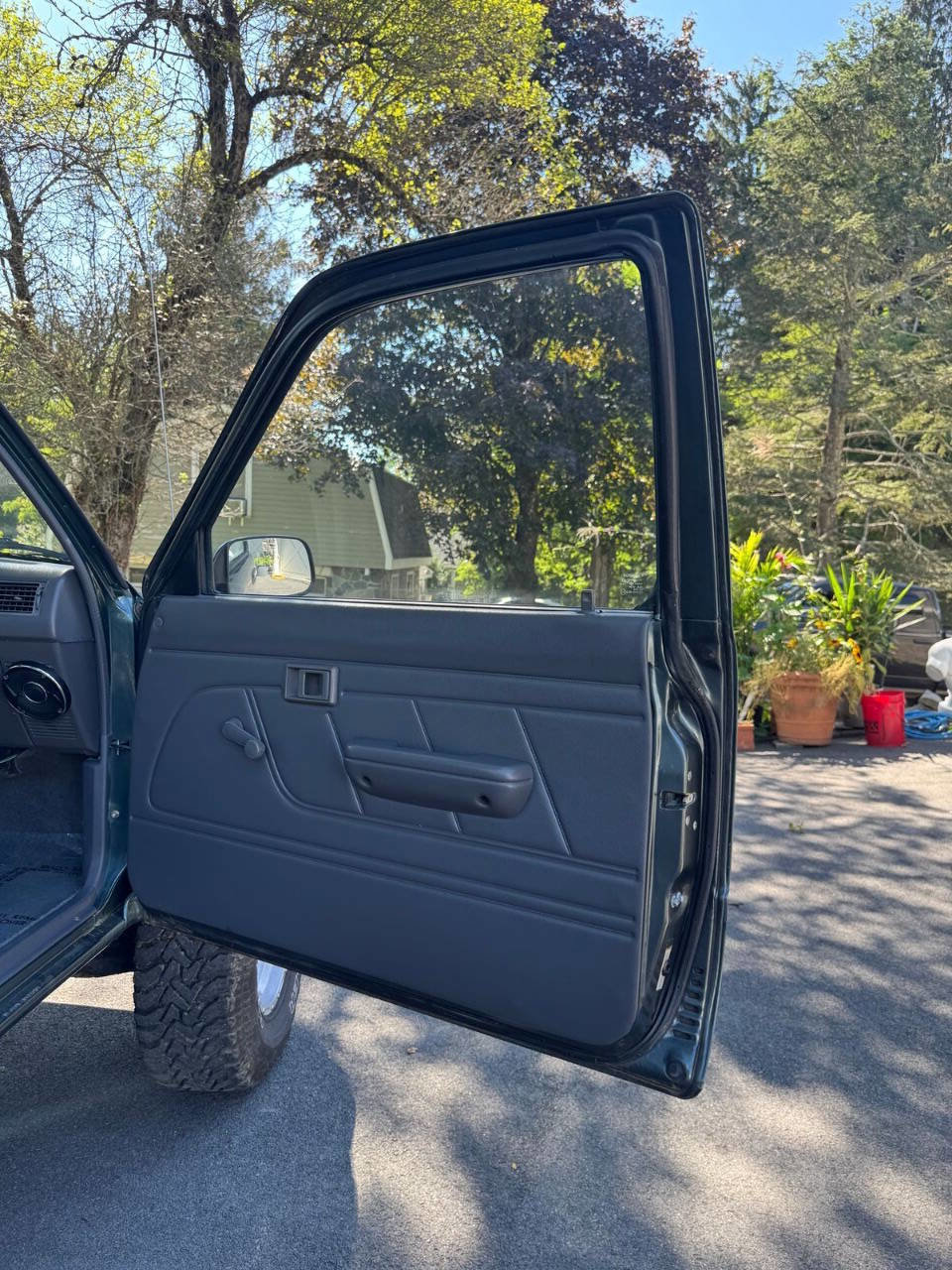 Used 1992 Toyota Pickup Deluxe image 7