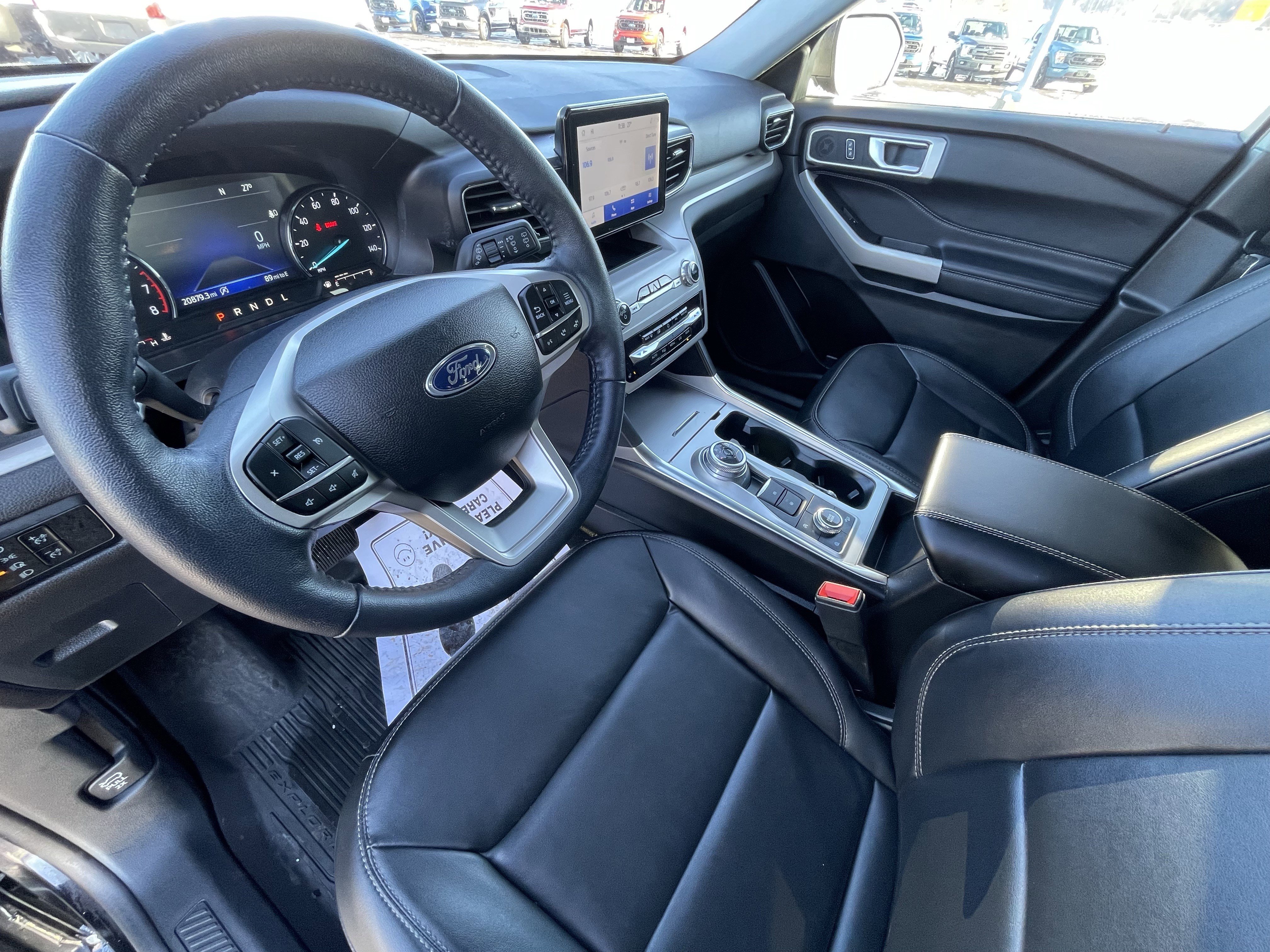 Used 2023 Ford Explorer XLT w/ Equipment Group 202A image 16