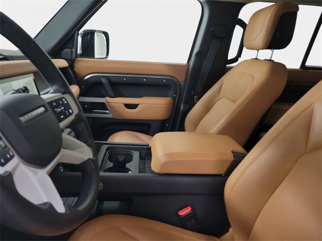 Used 2024 Land Rover Defender 110 S image 18