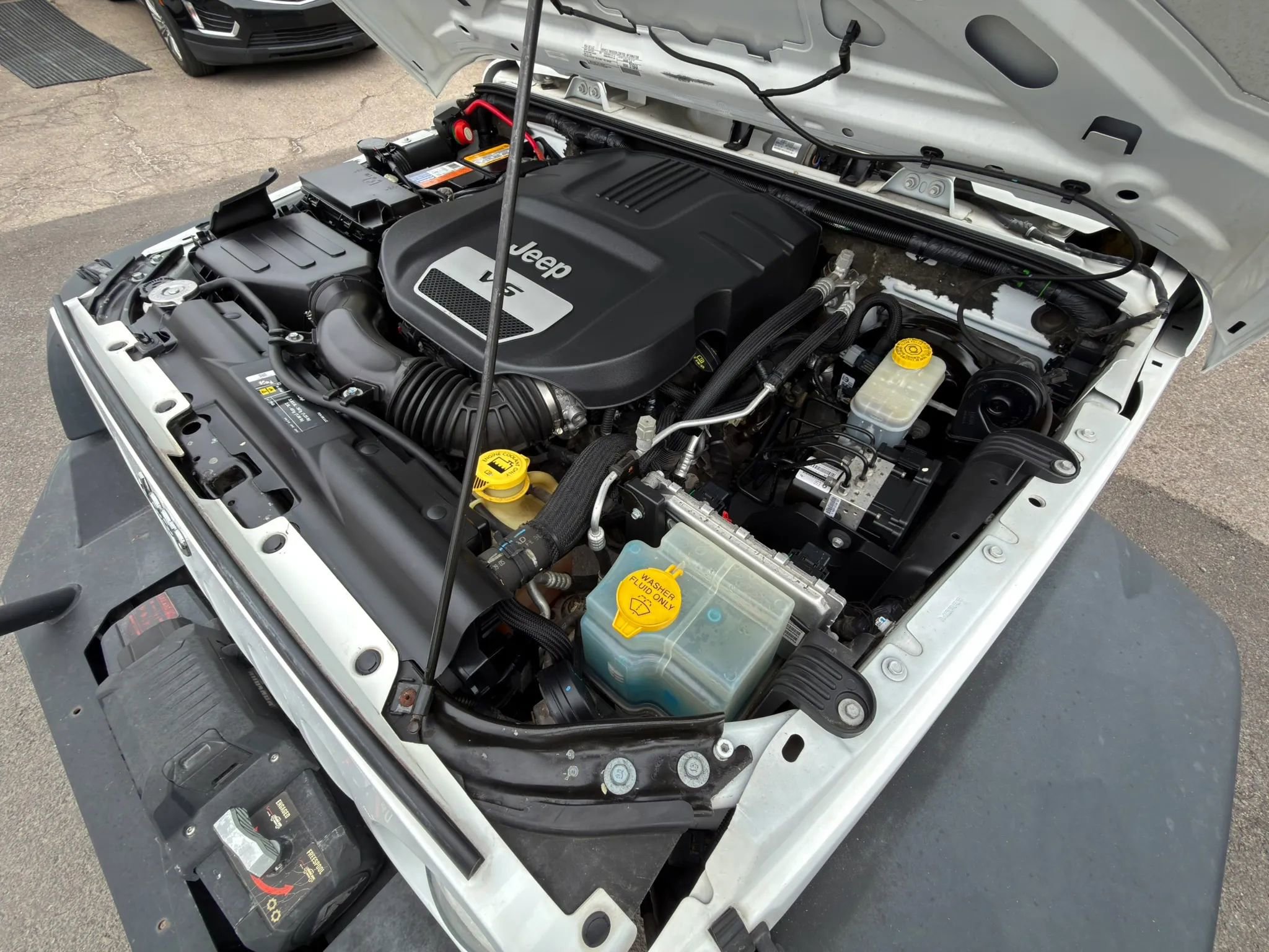 Used 2018 Jeep Wrangler Sport image 5