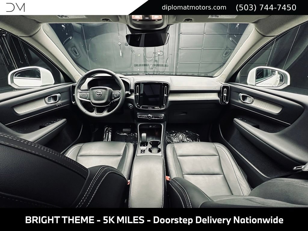 Used 2025 Volvo XC40 B5 Core w/ Protection Package Premier AWD/4WD image 25