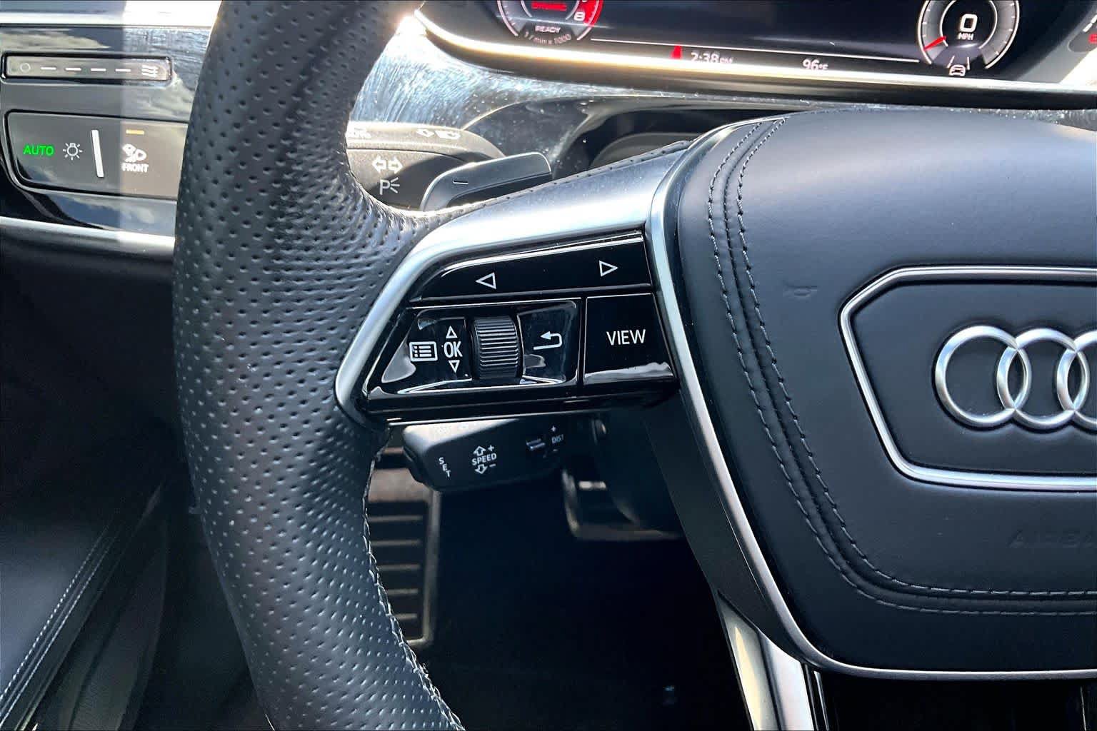 Used 2022 Audi S8 w/ S8 Executive Package AWD/4WD image 22