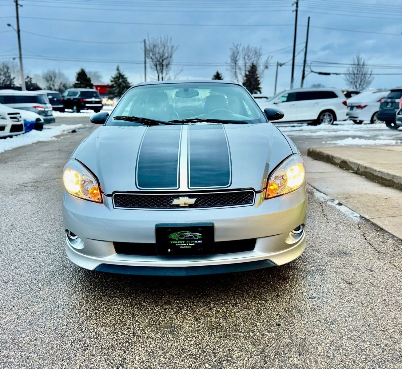 Used 2007 Chevrolet Monte Carlo SS w/ Black Rally Stripe Package image 2