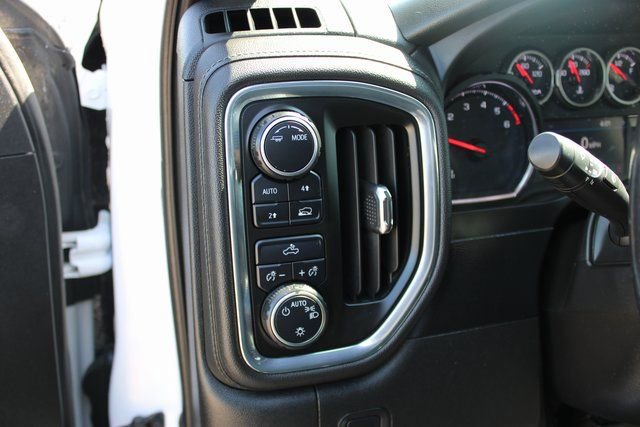 Used 2021 Chevrolet Silverado 1500 LT AWD/4WD image 12