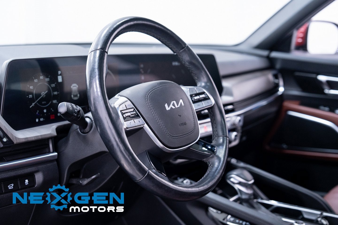 Used 2024 Kia Telluride SX image 24