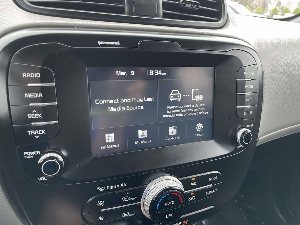 Used 2018 Kia Soul + image 37