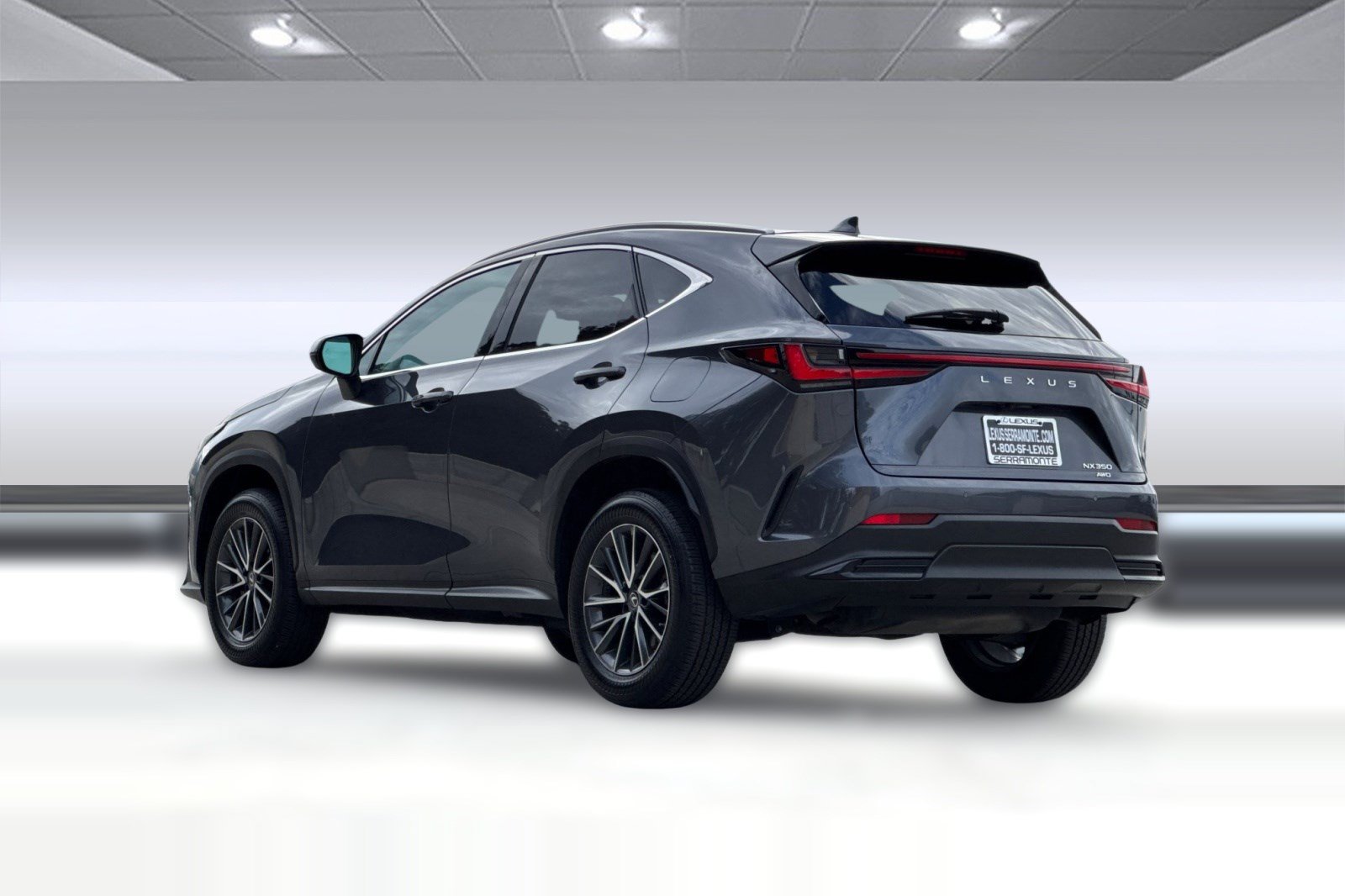 Used 2023 Lexus NX 350 AWD image 3