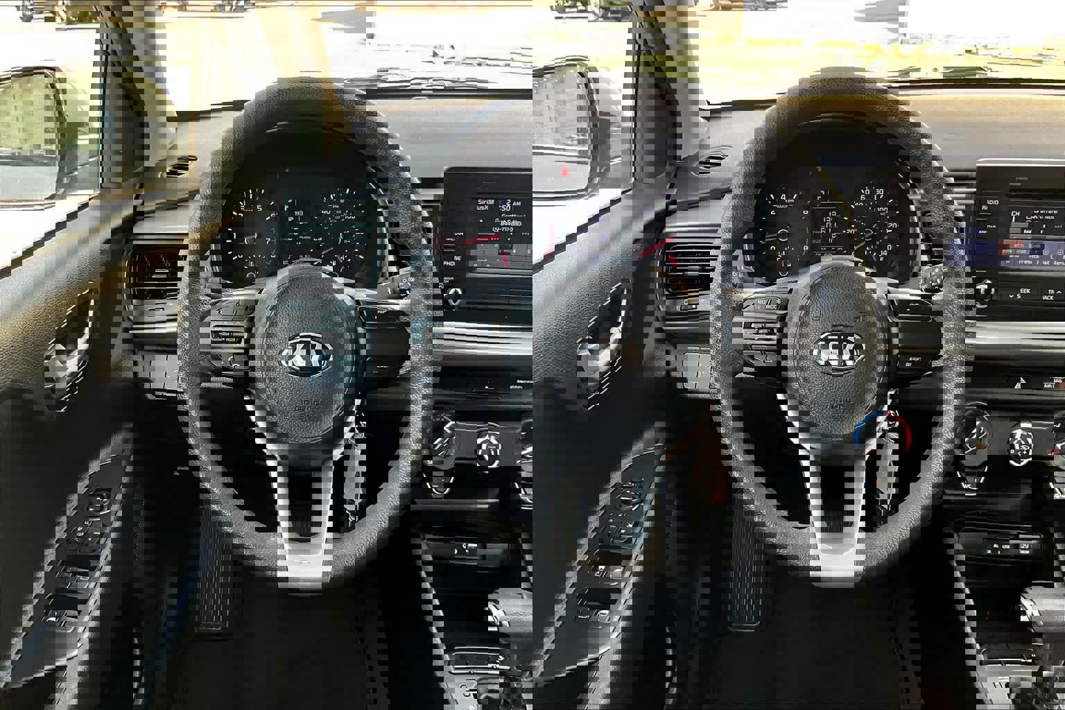 Used 2019 Kia Rio LX image 5