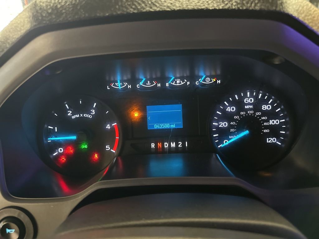 Used 2021 Ford F750 2WD Regular Cab Super Duty image 14