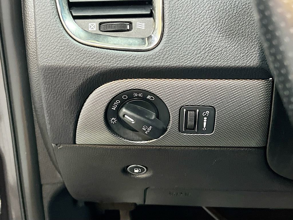 Used 2020 Dodge Durango GT AWD/4WD image 10