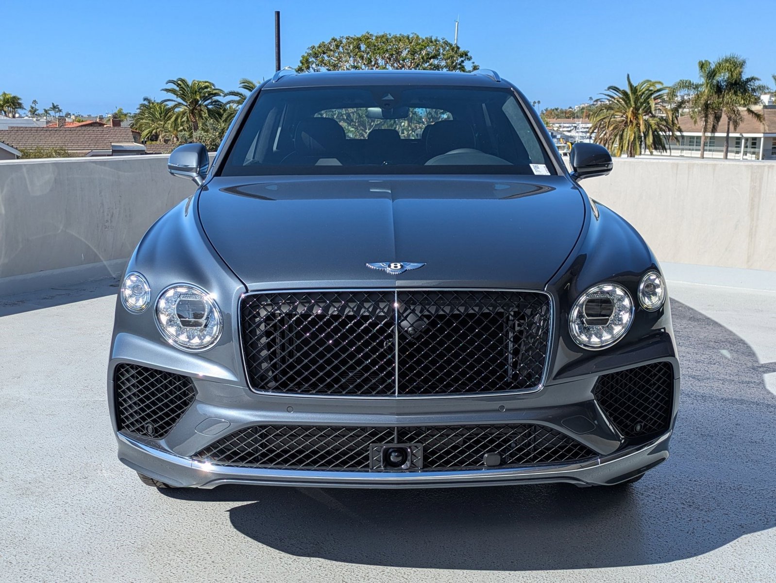 Certified 2025 Bentley Bentayga AWD/4WD image 9