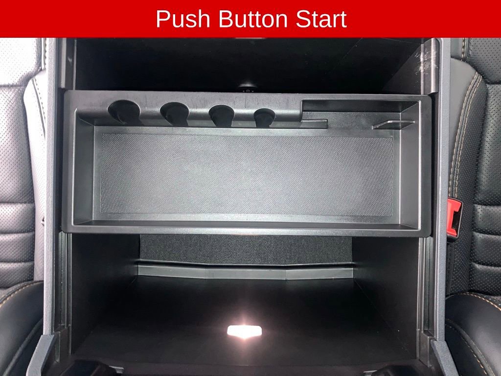 Used 2024 Ford F350 Platinum image 12