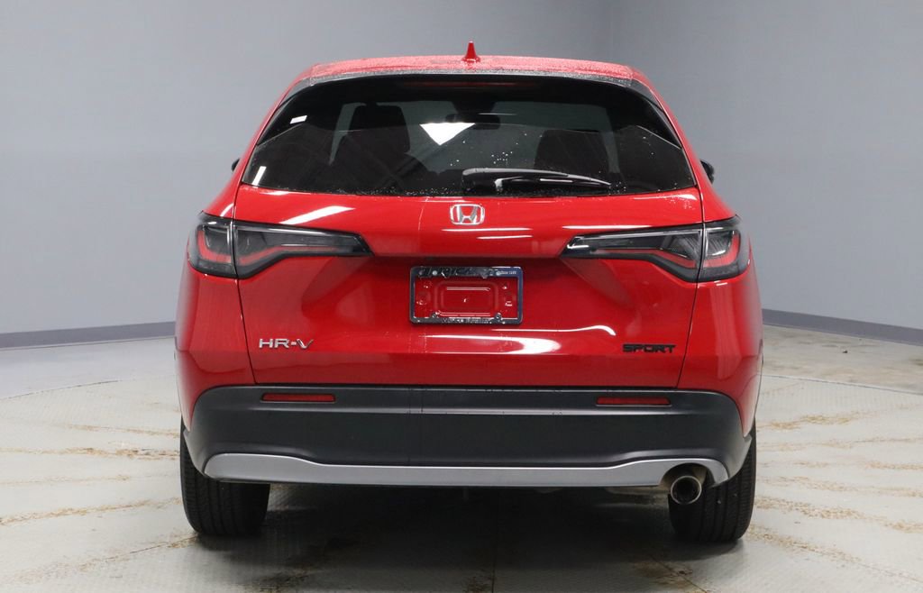 Used 2023 Honda HR-V Sport image 10