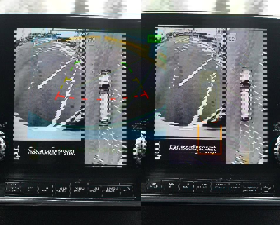 Used 2024 Mitsubishi Outlander SE image 7