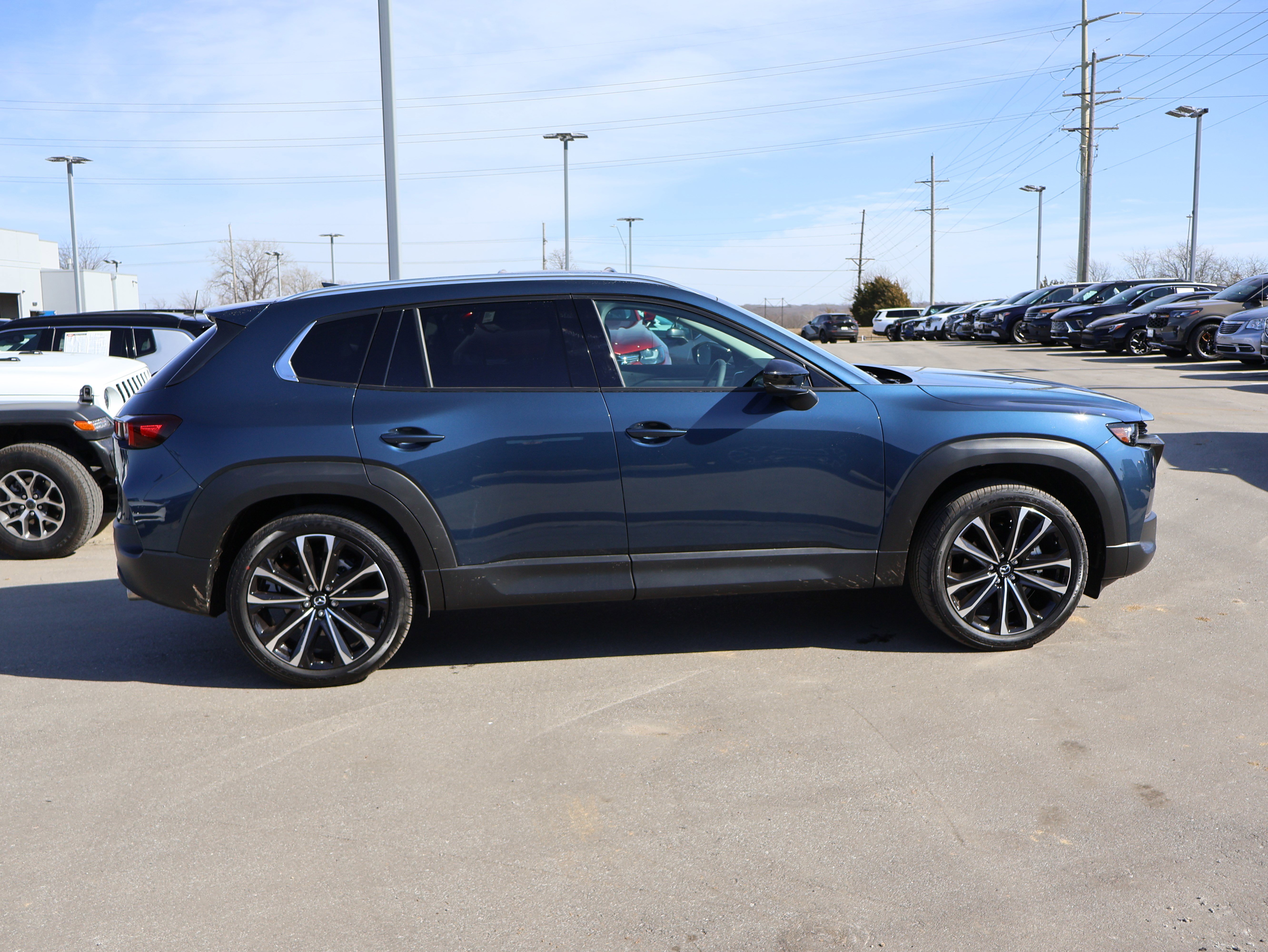 Certified 2025 MAZDA CX-50 AWD 2.5 S w/ Premium Plus Pkg image 9