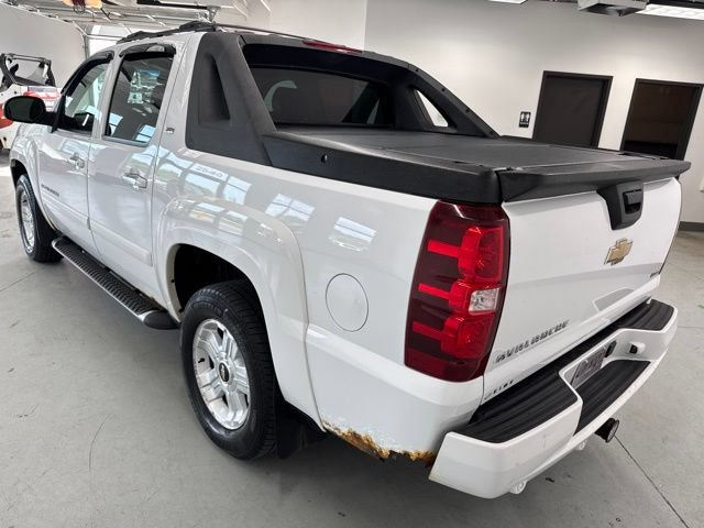 Used 2007 Chevrolet Avalanche LT w/ LT Preferred Equipment Group AWD/4WD image 8