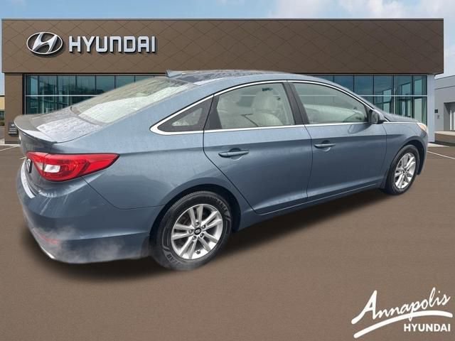 Used 2015 Hyundai Sonata SE image 5