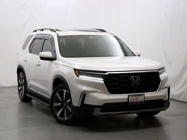 Used 2024 Honda Pilot Elite