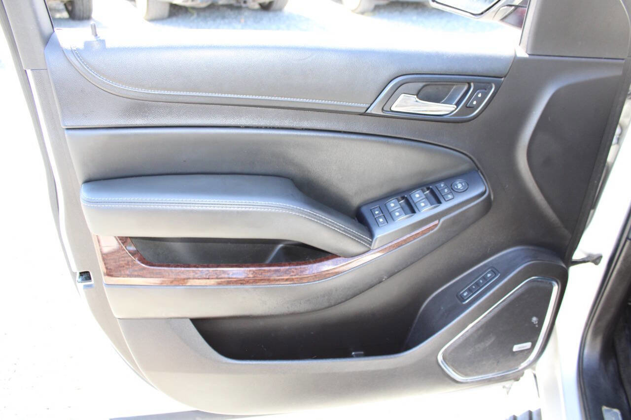 Used 2015 GMC Yukon XL SLT w/ Open Road Package image 26