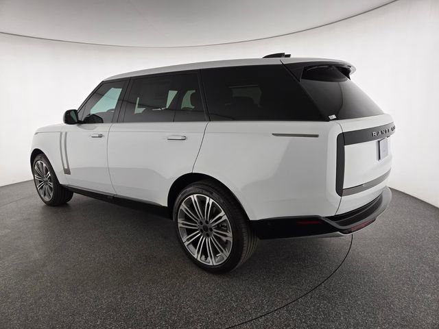 New 2026 Land Rover Range Rover Long Wheelbase SE AWD/4WD image 16