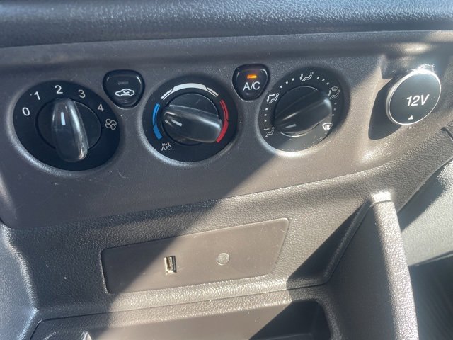 Used 2019 Ford Transit 150 XLT image 35